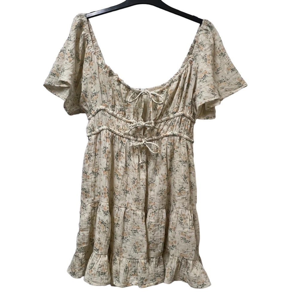 Olivaceous Floral Print Flutter Sleeve Dress Size Large